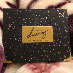 Nabla Cosmetics Dreamy Eyeshadow Palette